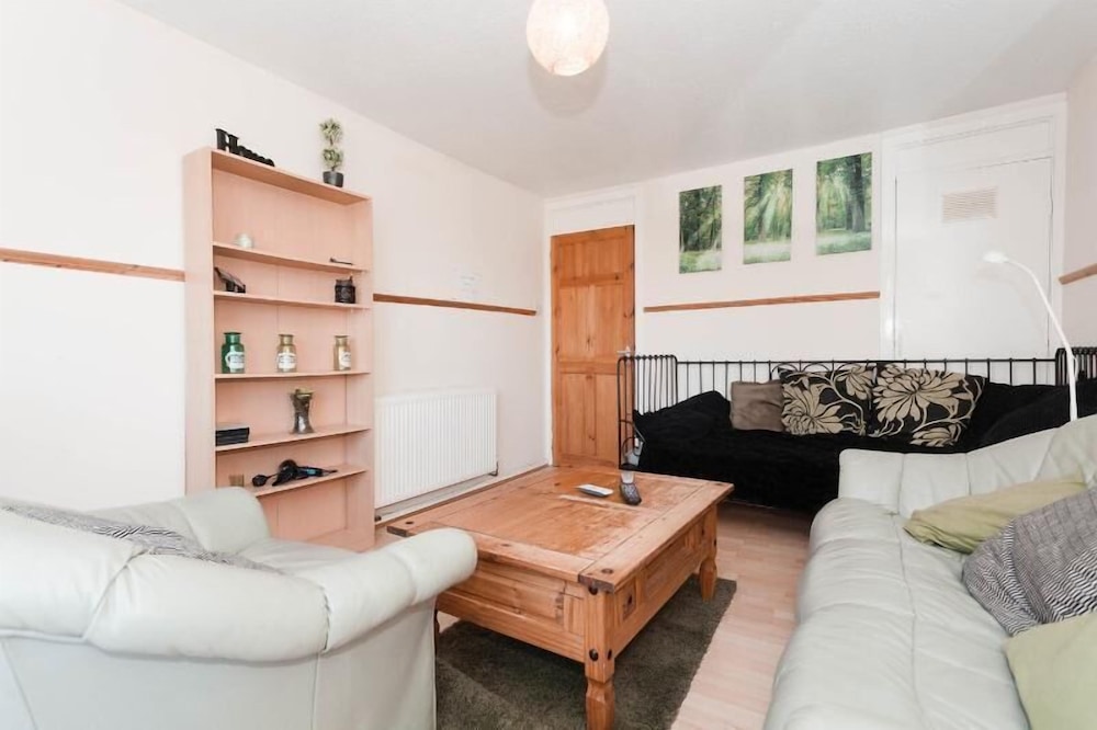 Tony Asga - Sakina Apartment