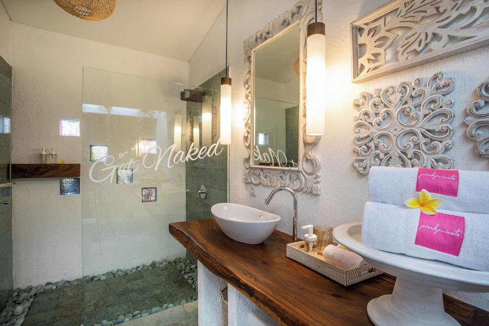 PinkPrivate Sanur - for Cool Adults Only