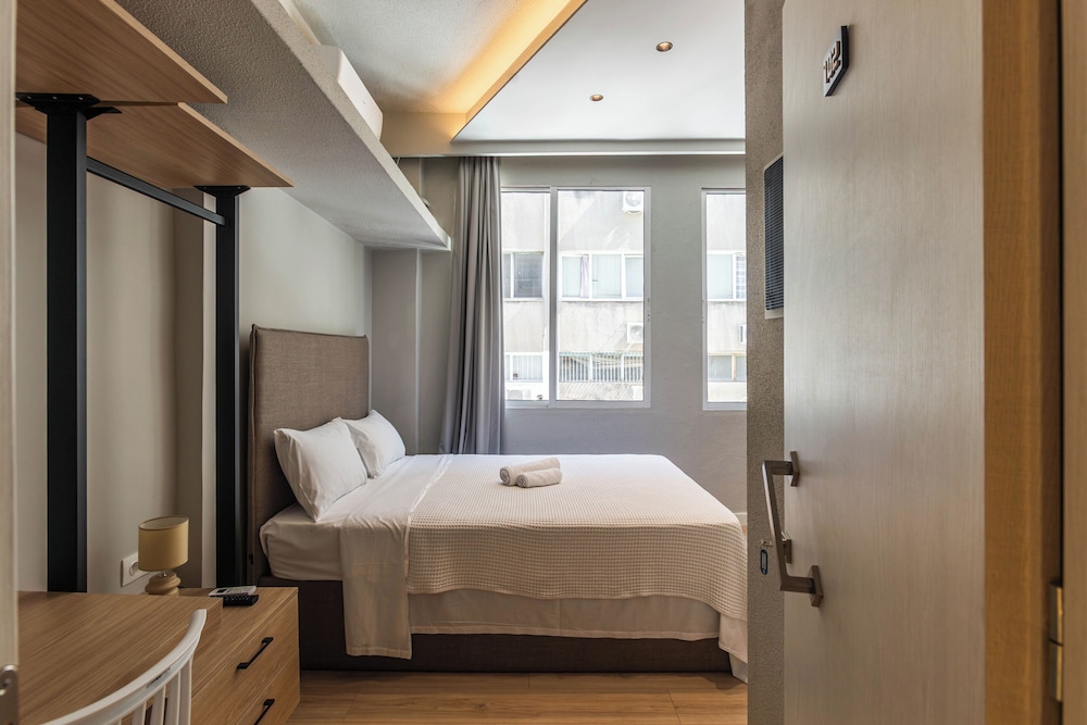 Noima Luxury Suites