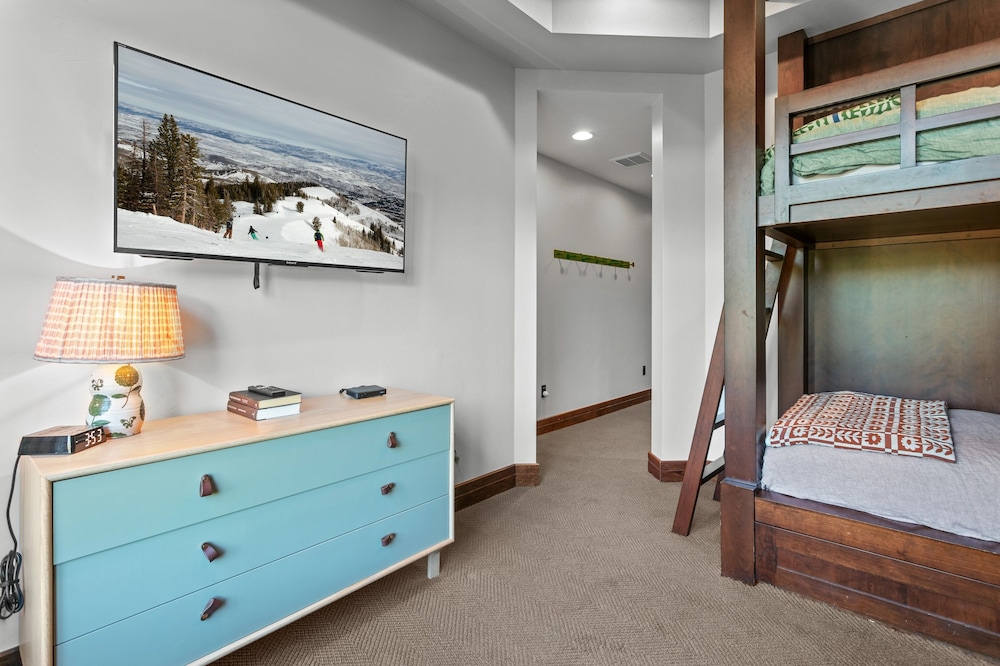 Flagstaff Lodge - Three Bedroom Residence #203 3 Condo