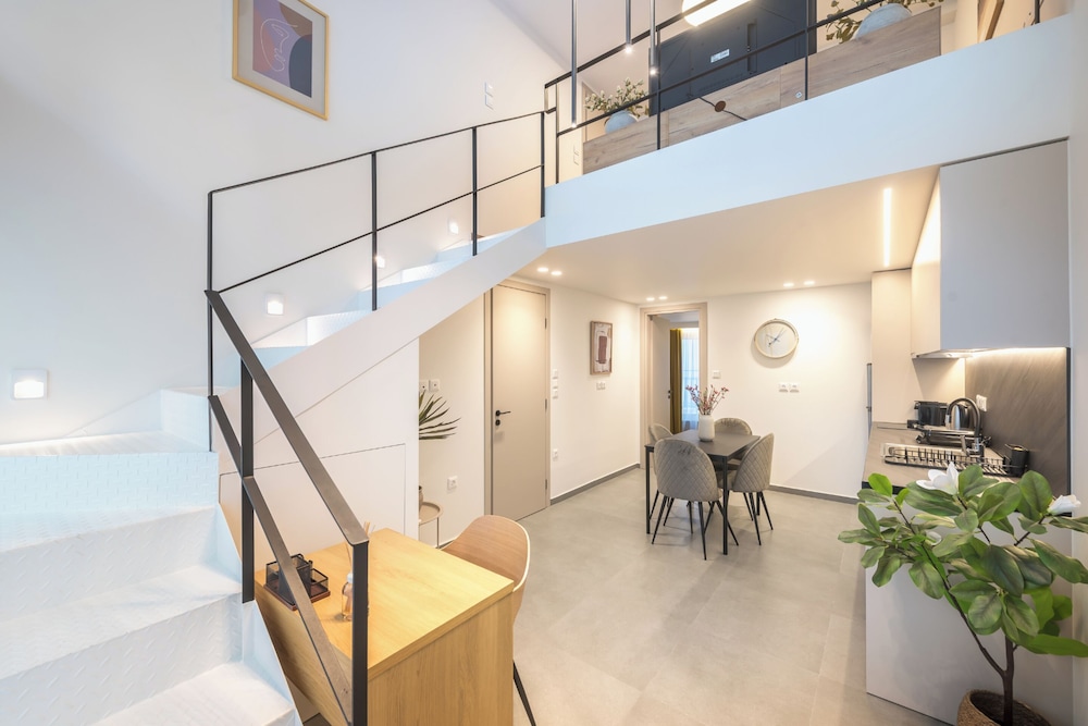 Athens Secluded Apartments