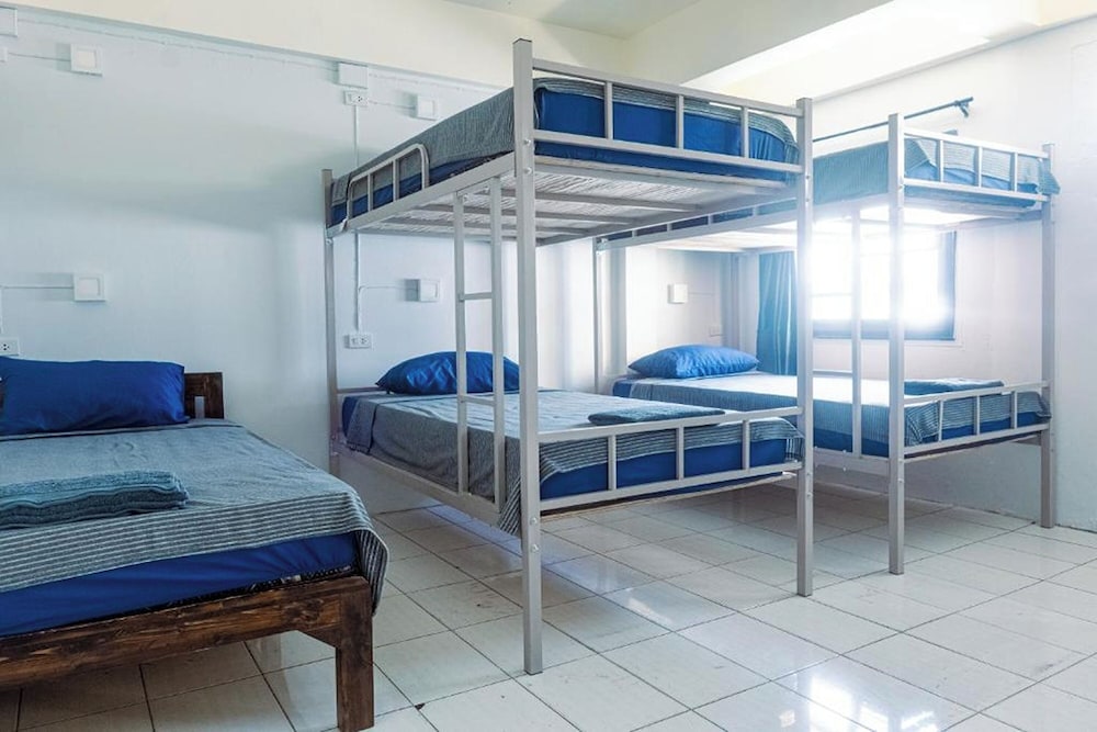 Satop Travelers Guesthouse