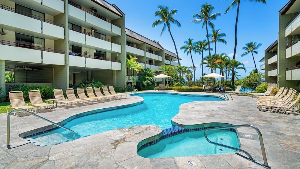 Condo With Central AC - Partial Ocean View - Concierge - Near Magic Sands Beach - Vrkcv