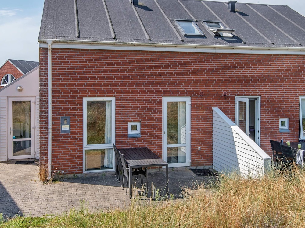 6 Person Holiday Home in Romo-by Traum