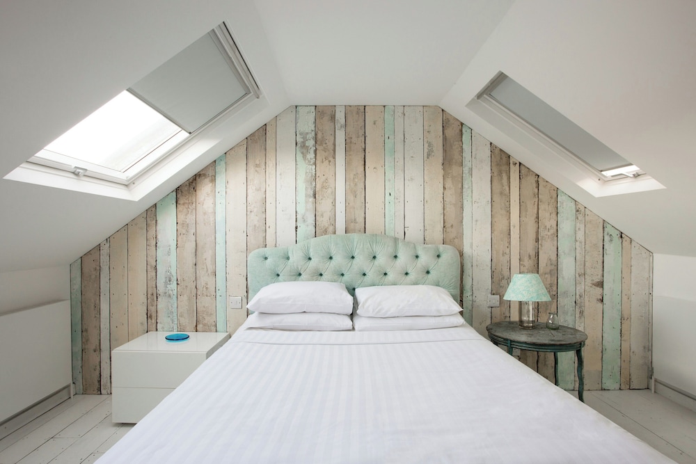 Barlby Road III by Onefinestay