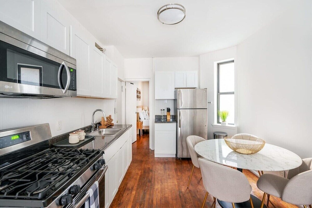 1288 UES Apartments