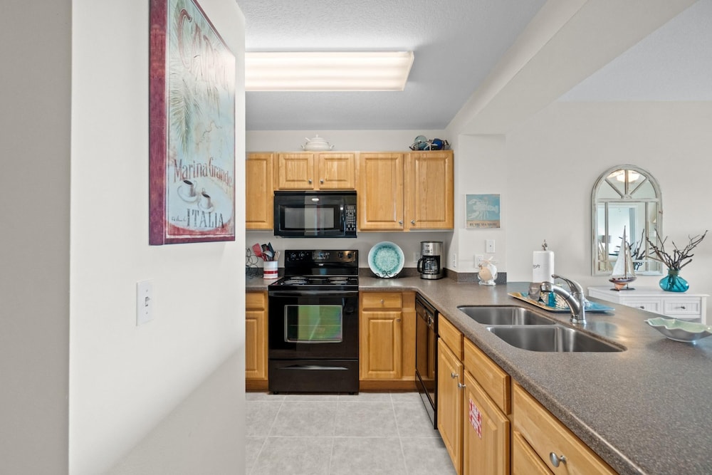 Waterside Village by Panhandle Getaways