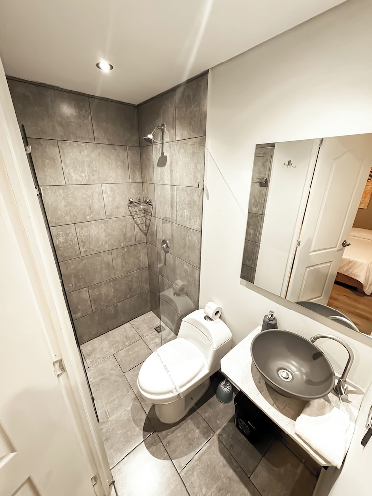 Alojamiento pet-friendly en Medellín, sector Laureles