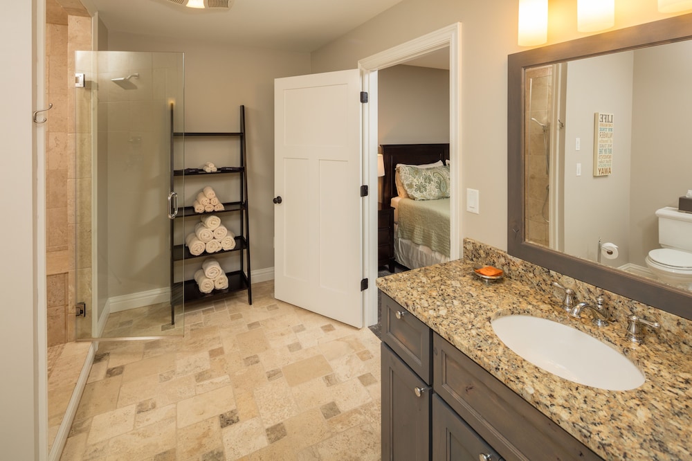 Galena Vacations - Lefevre Inn and Resort - Property Image 2