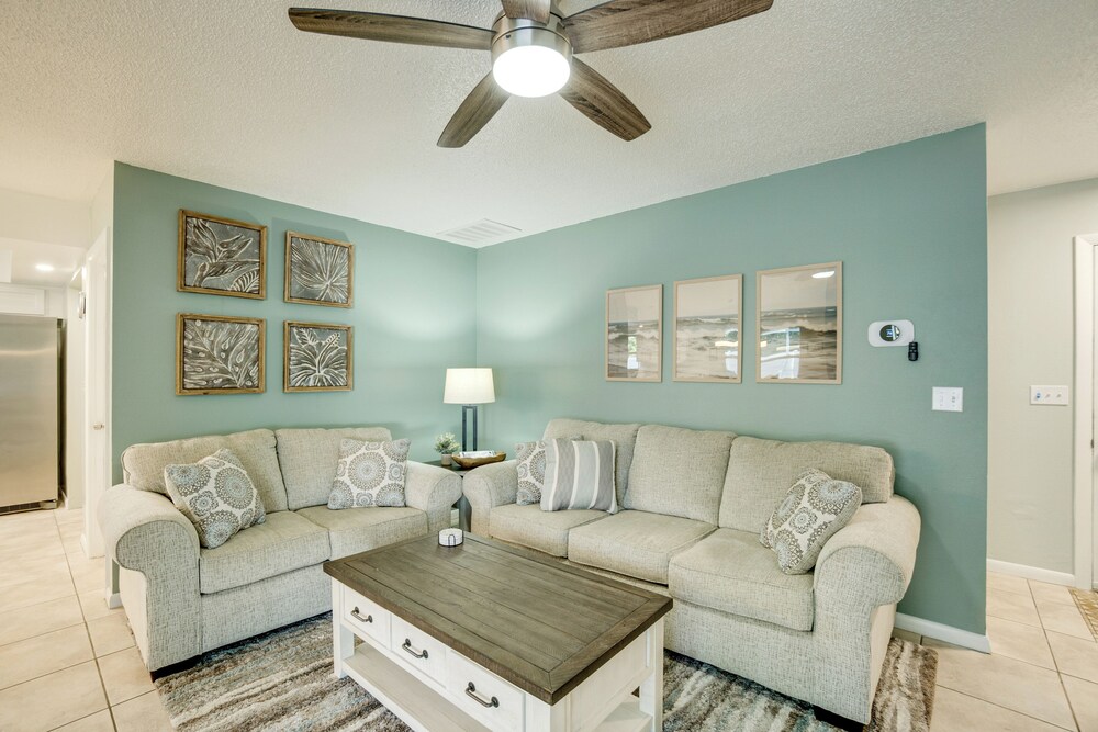3 Mi to Manasota Key: Stylish Single-story Home!