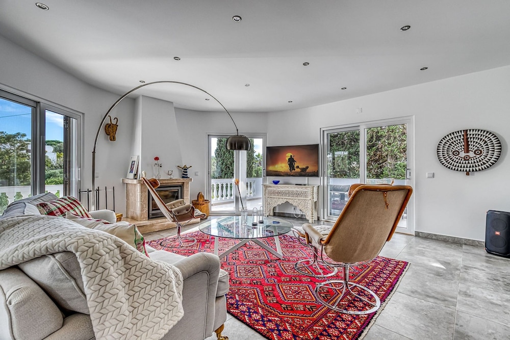 Toupeira Wonderful Well Furnished Villa