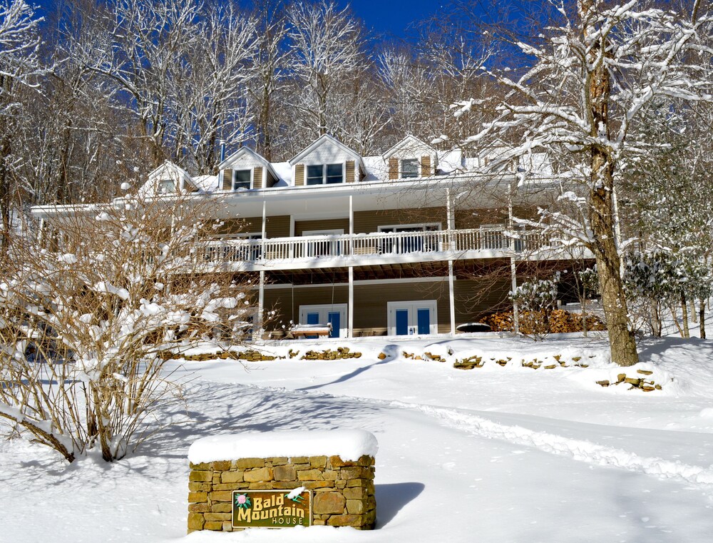 Bald Mountain House Inn at the Wolf Laurel Resort