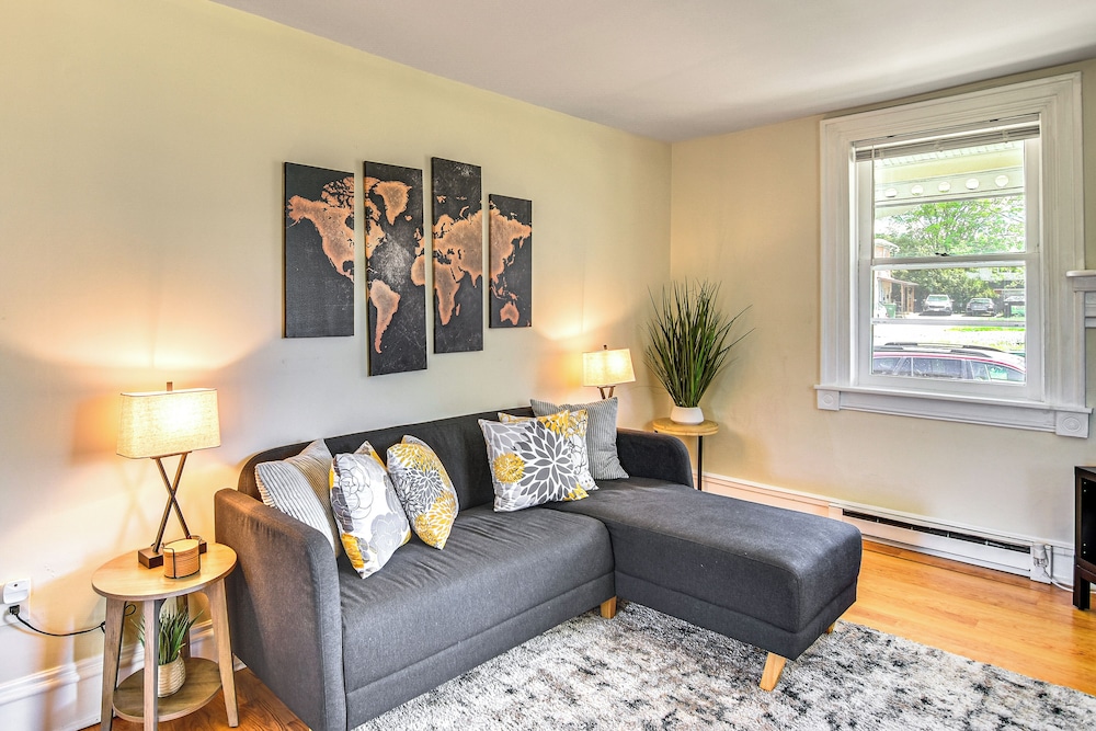 Near Nockamixon State Park: Telford Apt w/ Porch!