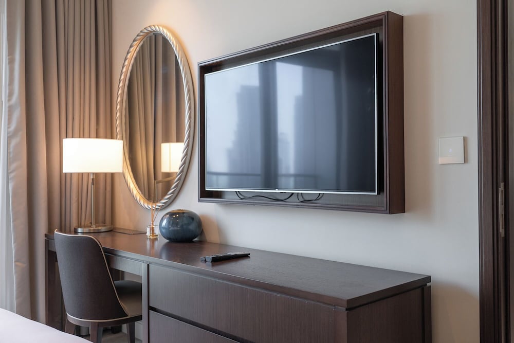 Luxury Living Spectacular Burj Views