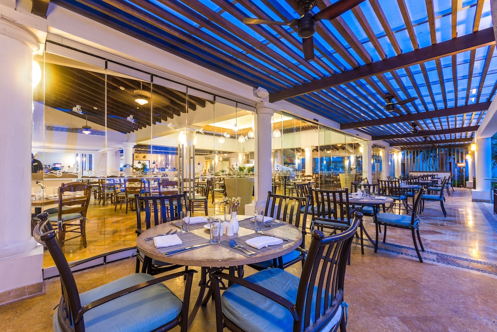 Buenaventura Grand Hotel & Great Moments - All Inclusive photo 80 of 82