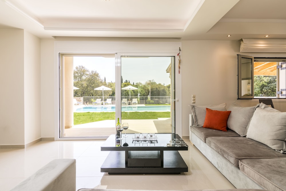 Villa Johnnie photo 3