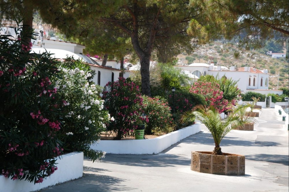 Villaggio Turistico Valle Scinni