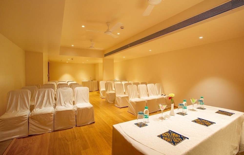 meeting & event spaces