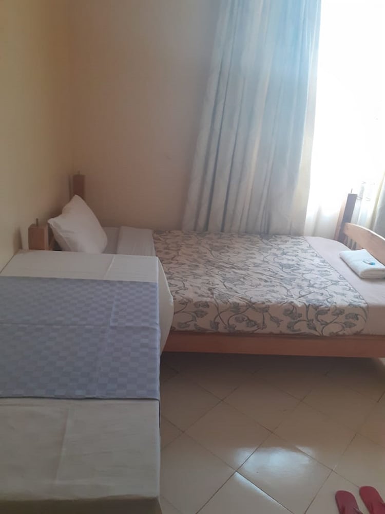 Ukombozi Retreat & Conference Centre - Hostel view 4