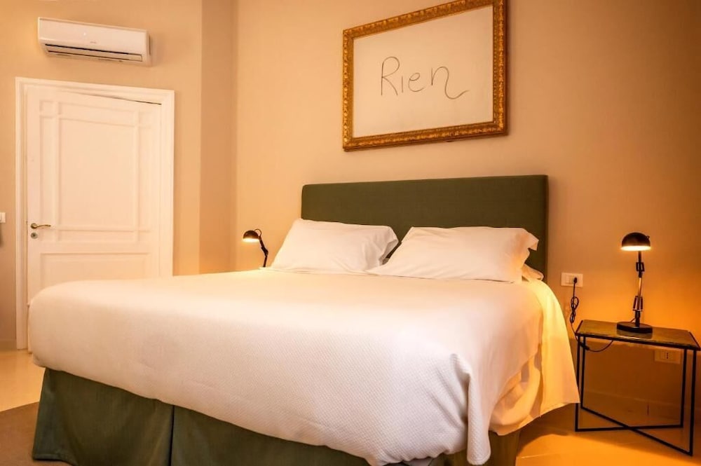 aria boutique hotel