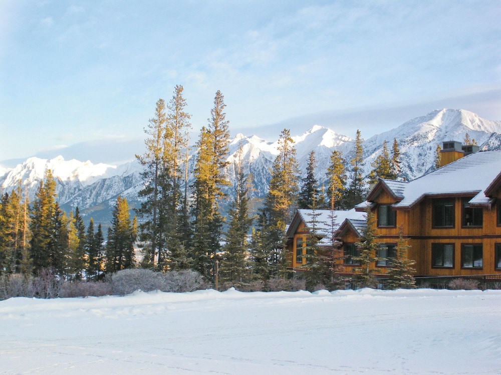 Canmore - Banff Resort Condos