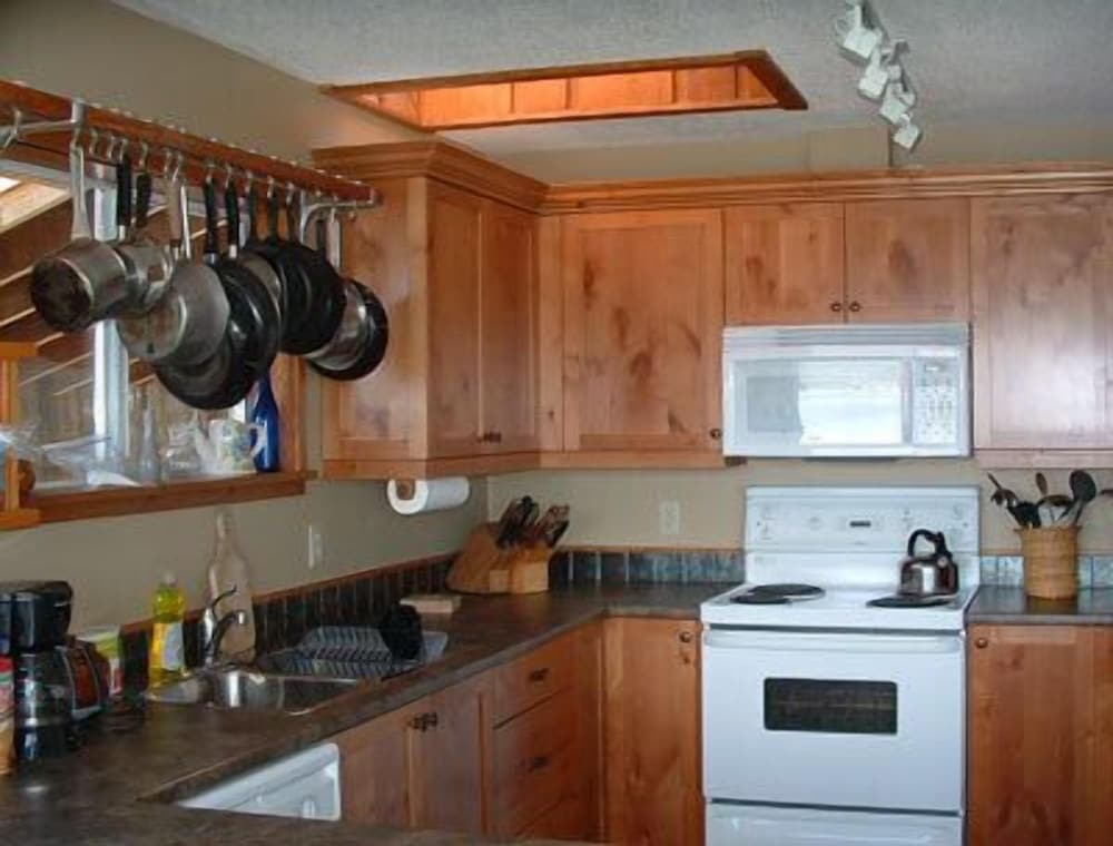 Tofino Swell Lodge