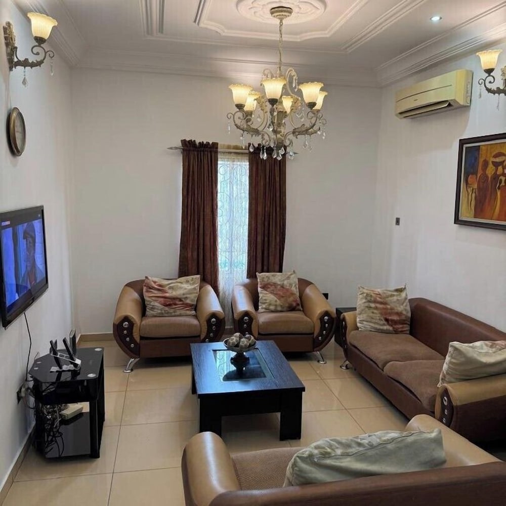 The Breeze Apartment