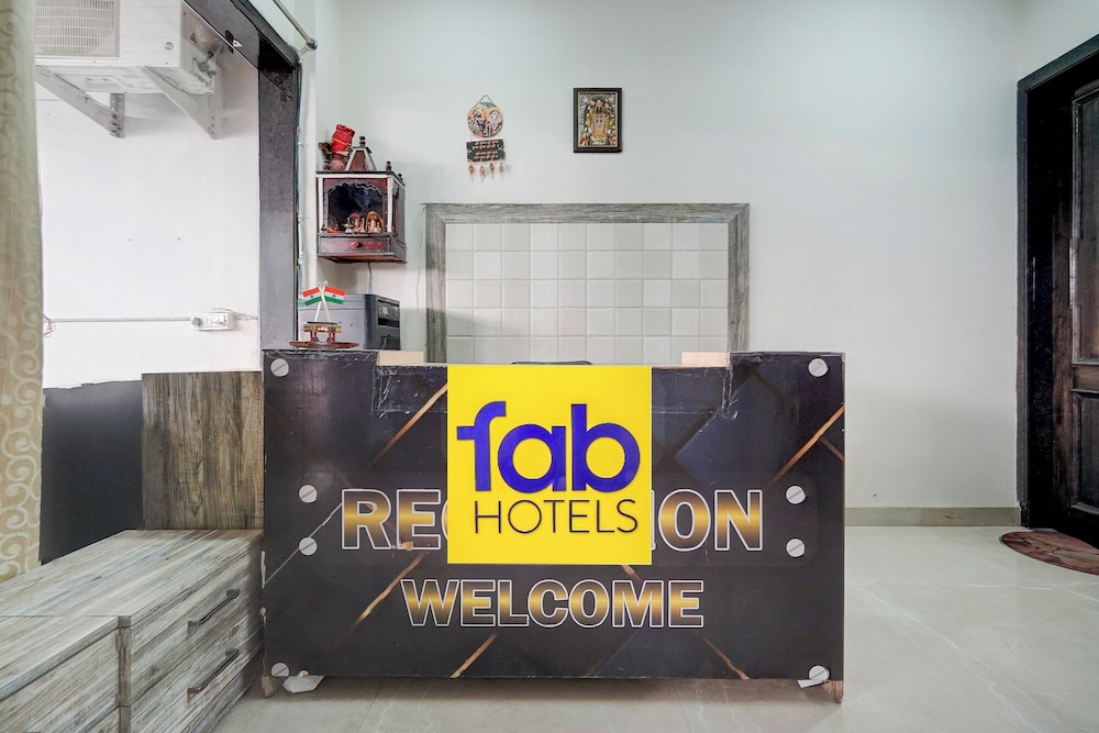 Fabhotel Amr Grand