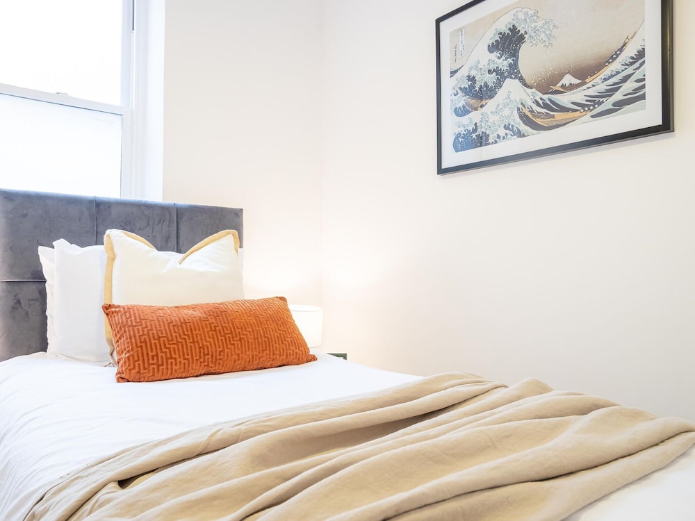 Premier Three Bedroom Bliss City View Shoreditch