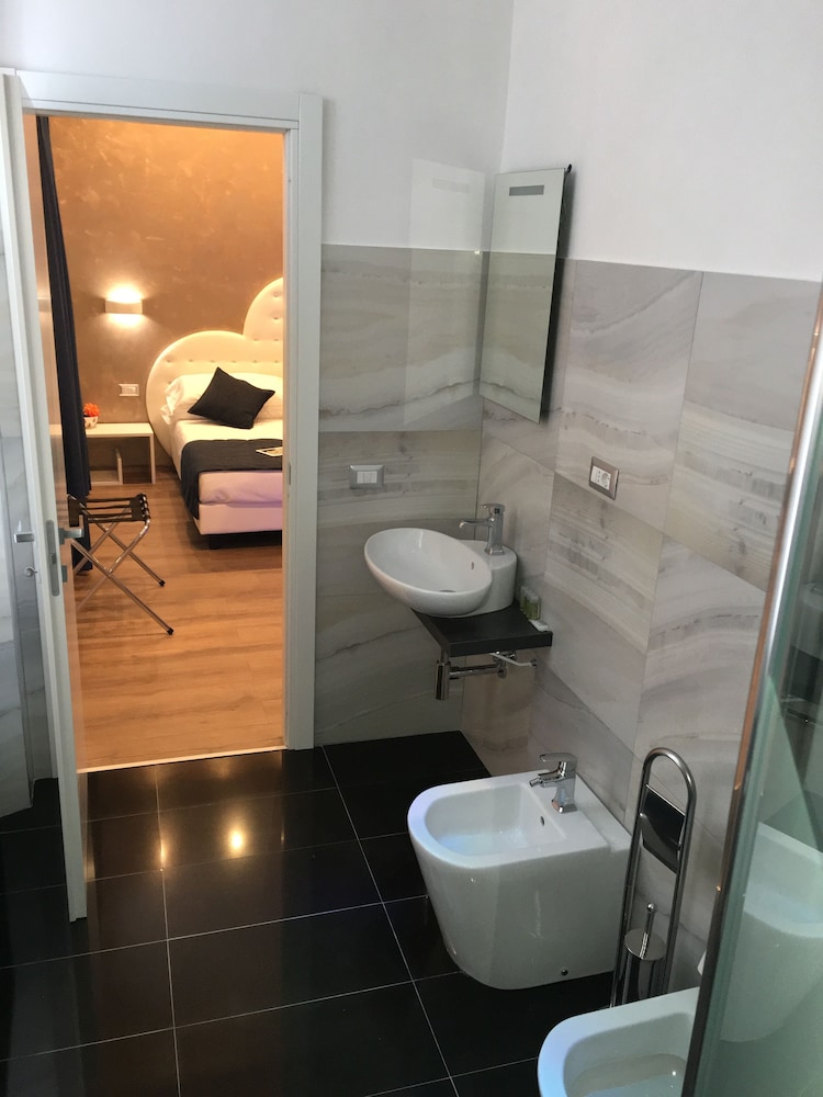Roma Veneto Relais