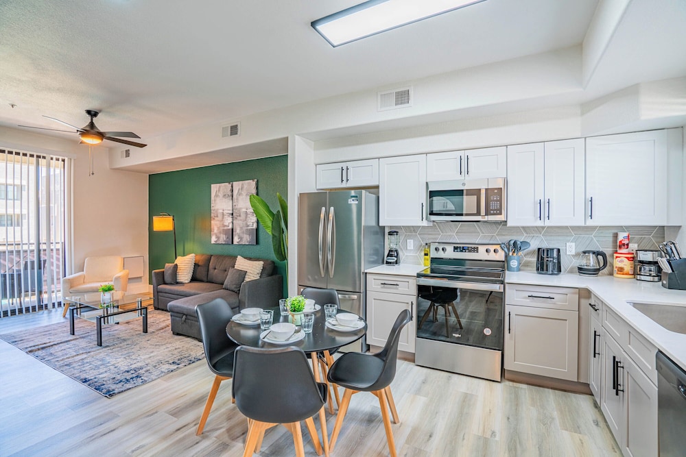 ROVE LIVING/KB - Zone Westgate