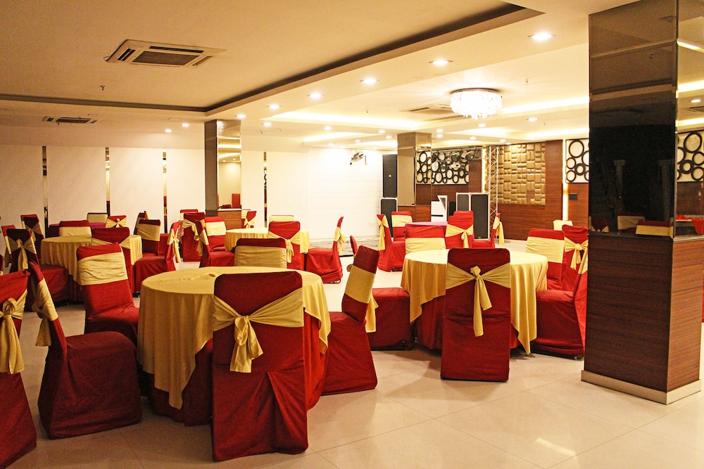 meeting & event spaces