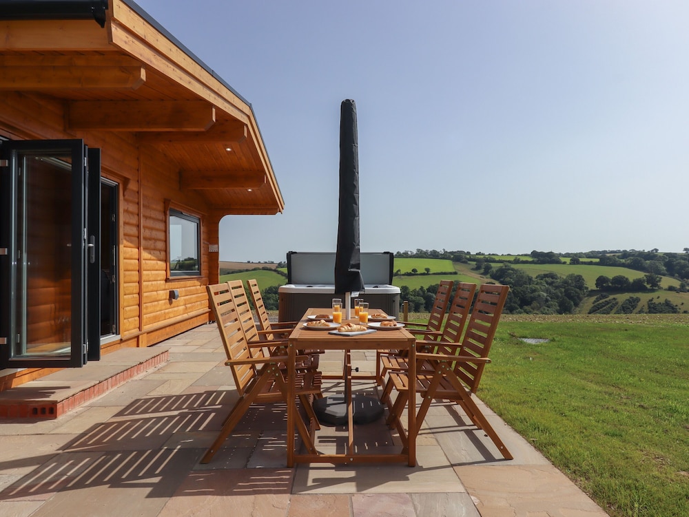 Foxglove Lodge