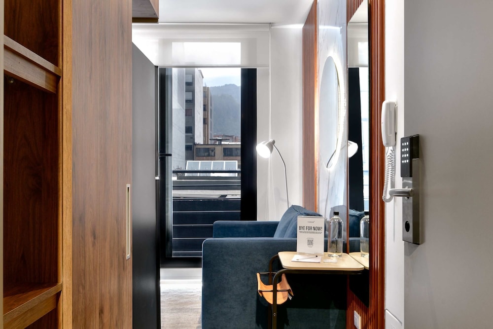 W Amazing 1BR w Beautiful View in Virrey