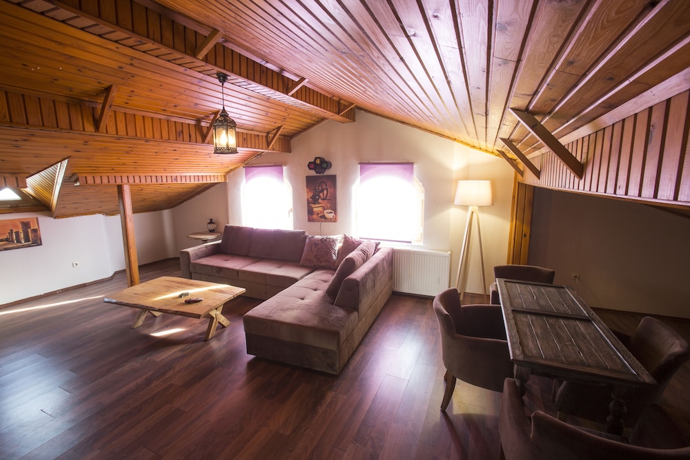 Artura Süit - Image 76