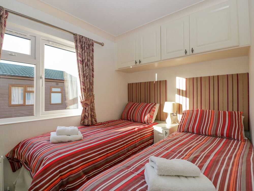 Harvester Lodge view 5