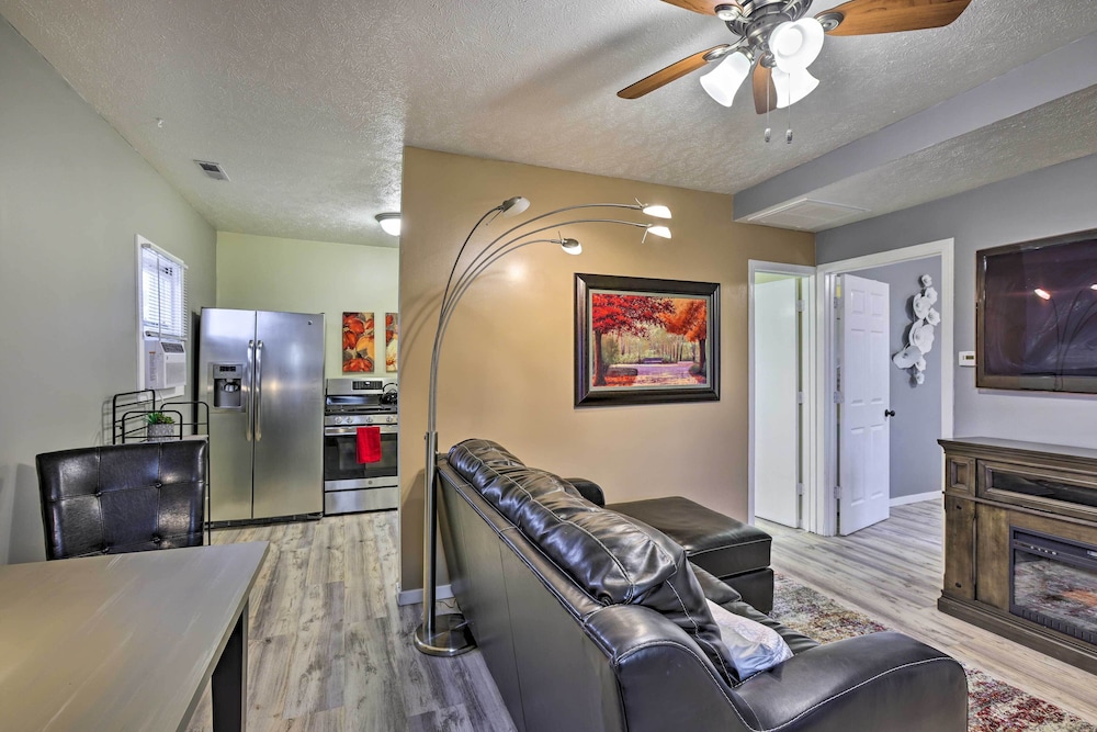 Council Bluffs Vacations - Council Bluffs Cottage: Proximity to Parks! - Property Image 9