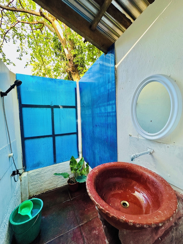 Playa Del Fuego Beach Hostel and Resort