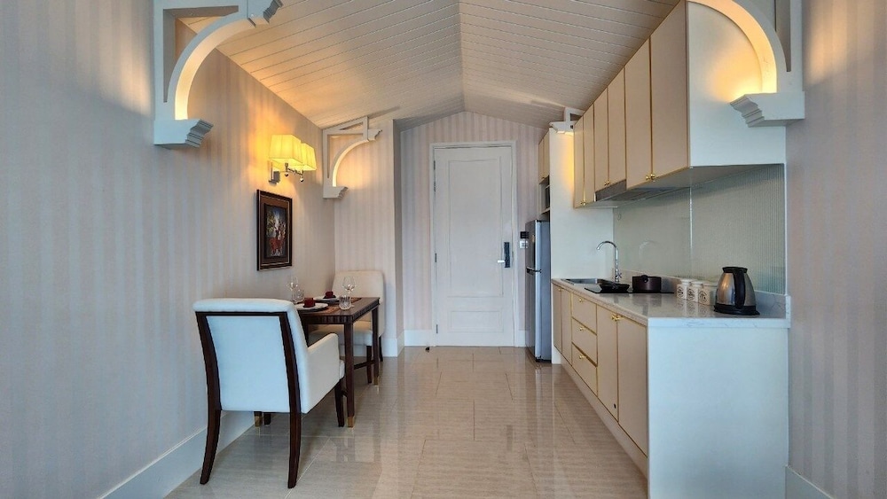 Grand Florida 1Bedroom CloseToBeach G610