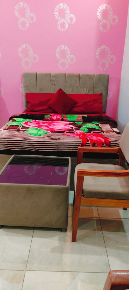 Hotel ORS Guest House Ayodhya