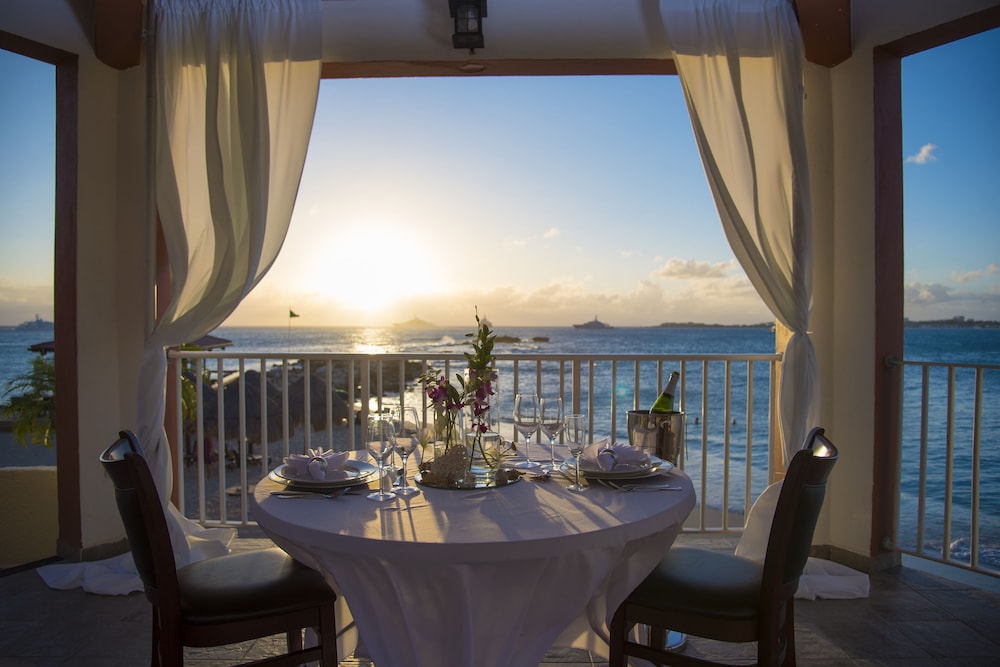 Simpson Bay Resort Marina & Spa 80