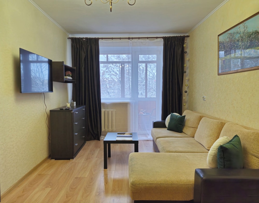 Apartment near Komarovsky Market