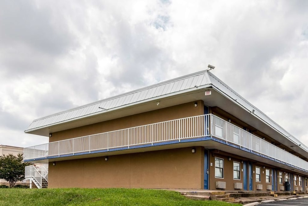 Econo Lodge Mineral Wells