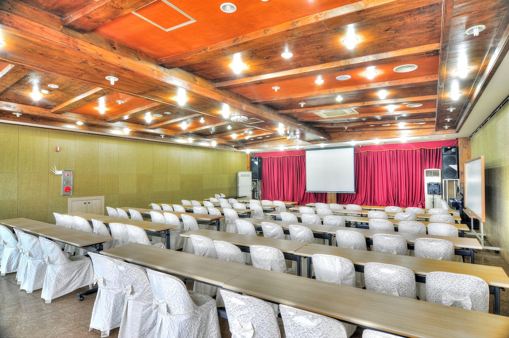 Sungbochon Youth Hostel - Hostel