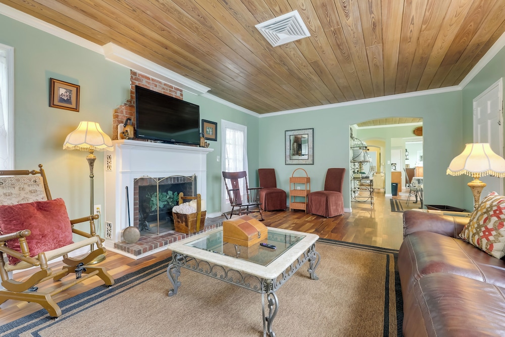 4 Mi to Jetty Park Beach! Family Home w/ Game Room