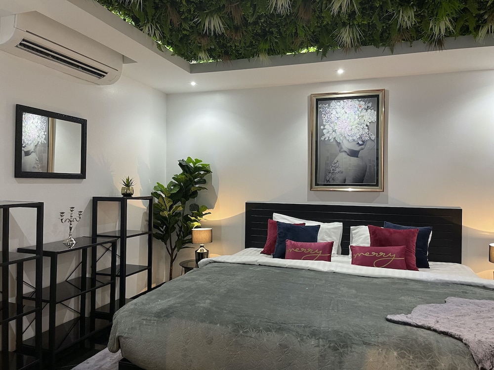 Hollywood Pool Villa Jomtien Pattaya