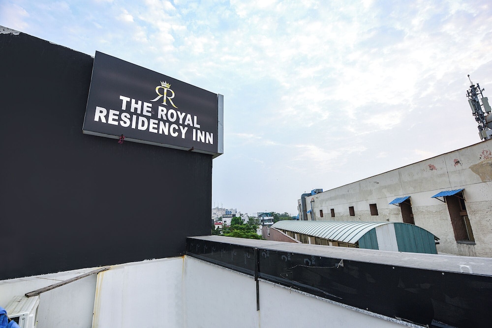 Fabhotel Asp Royal Residency I