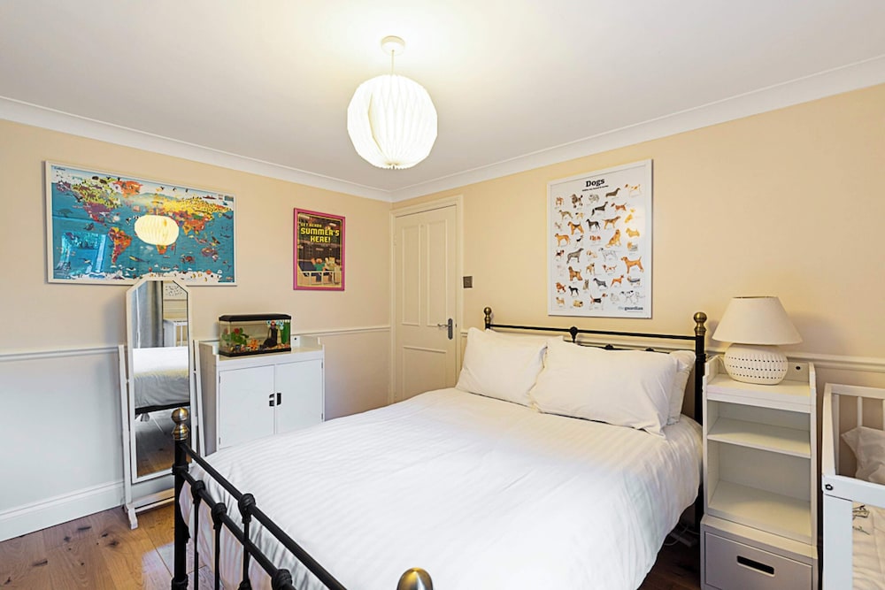 Charming London Retreat