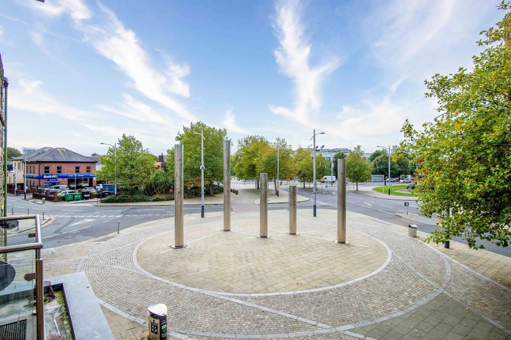 Princess Lofts 5 - 1 Bedroom Suite - Swansea