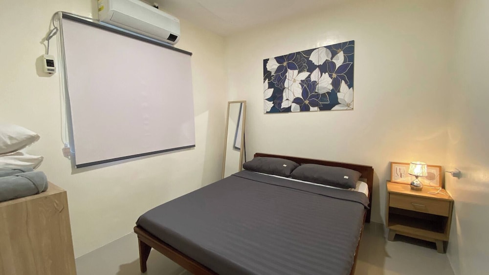 Peaceful 2BR Home in Gensan - AC, Wifi, Netflix, Patio & Free Parking